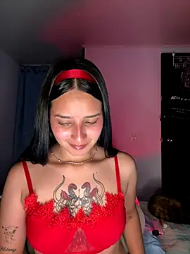 Snapshot of _vaness chatting on October 8, 2025, 6:33 am vaness online show from October 8, 2025, 6:33 am