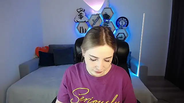 SabrinViolet online show from December 22, 2024, 9:11 am