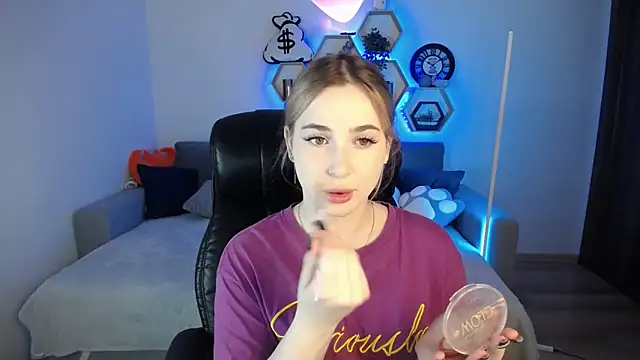 SabrinViolet online show from December 24, 2024, 9:06 am