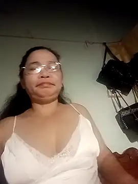 Snapshot of Sexy-asslove90 chatting on November 7, 2025, 2:06 pm Sexy-asslove90 online show from November 7, 2025, 2:06 pm