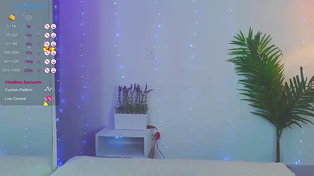 catalina  lovers online show from January 8, 2025, 3:28 pm