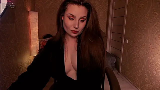 Snapshot of Eesmaaarrr chatting on February 16, 2026, 12:07 am Eesmaaarrr online show from February 16, 2026, 12:07 am