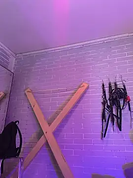 elizatexx online show from July 22, 2026, 4:54 pm