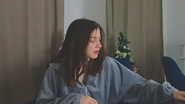 Snapshot of katty__cat chatting on December 22, 2024, 12:49 pm katty cat online show from December 22, 2024, 12:49 pm