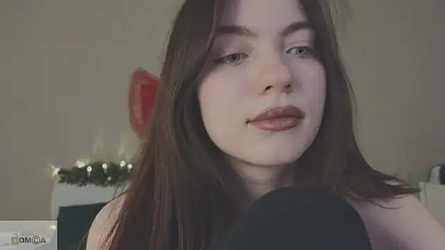 Snapshot of katty__cat chatting on December 27, 2024, 4:32 pm katty cat online show from December 27, 2024, 4:32 pm