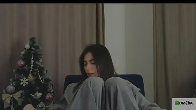 Snapshot of katty__cat chatting on January 6, 2025, 12:57 pm katty cat online show from January 6, 2025, 12:57 pm