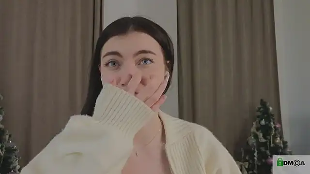 Snapshot of katty__cat chatting on January 8, 2025, 12:47 pm katty cat online show from January 8, 2025, 12:47 pm