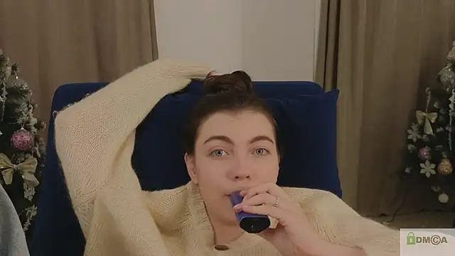 Snapshot of katty__cat chatting on January 10, 2025, 3:58 pm katty cat online show from January 10, 2025, 3:58 pm