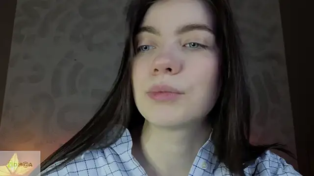 Snapshot of katty__cat chatting on February 6, 2025, 1:10 pm katty cat online show from February 6, 2025, 1:10 pm