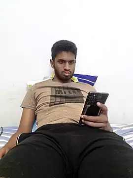 Snapshot of mykecockslong chatting on January 19, 2025, 5:28 pm mykecockslong online show from January 19, 2025, 5:28 pm