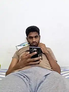 Snapshot of mykecockslong chatting on January 20, 2025, 12:28 pm mykecockslong online show from January 20, 2025, 12:28 pm