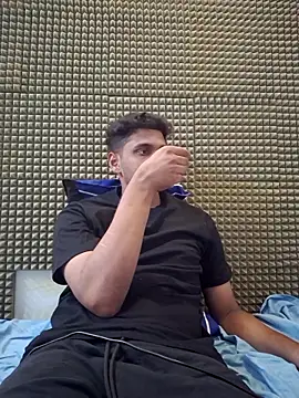 Snapshot of mykecockslong chatting on September 24, 2025, 9:45 am mykecockslong online show from September 24, 2025, 9:45 am