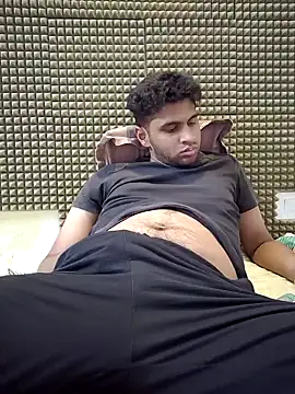 Snapshot of mykecockslong chatting on September 30, 2025, 4:45 pm mykecockslong online show from September 30, 2025, 4:45 pm