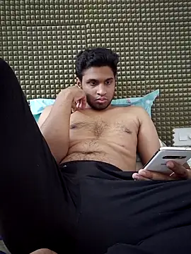 Snapshot of mykecockslong chatting on November 18, 2025, 10:20 am mykecockslong online show from November 18, 2025, 10:20 am