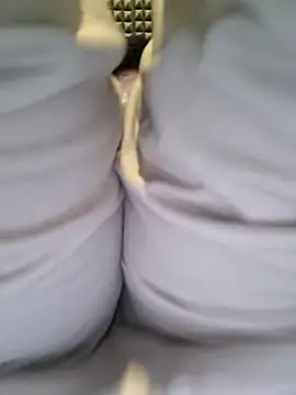 Snapshot of mykecockslong chatting on February 15, 2026, 2:36 pm mykecockslong online show from February 15, 2026, 2:36 pm