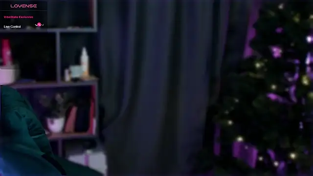 The Full Red Moon online show from December 9, 2024, 2:28 pm