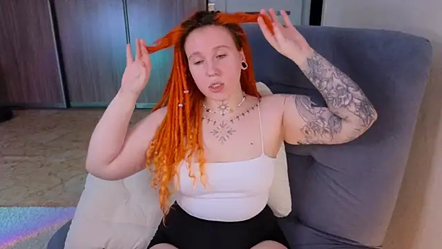 The Full Red Moon online show from October 10, 2025, 6:12 am