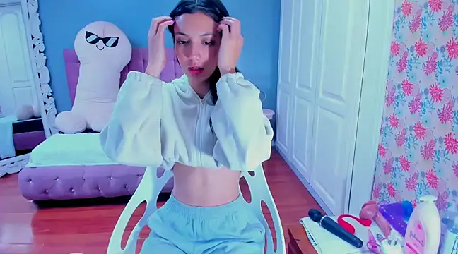 Snapshot of Iris_Stone_ chatting on January 17, 2025, 8:22 pm Iris Stone online show from January 17, 2025, 8:22 pm