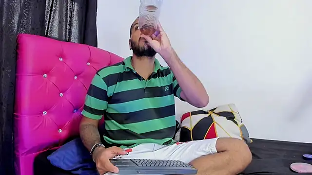 katia  dann online show from February 3, 2025, 7:00 pm