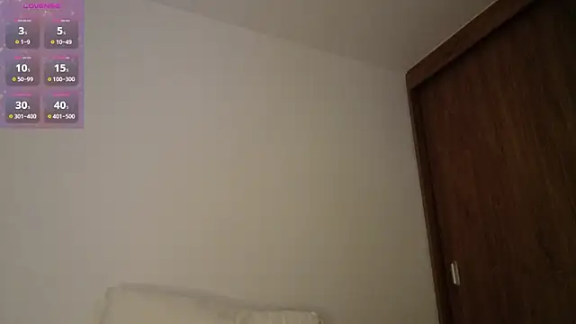 Snapshot of sabi_wiii chatting on October 7, 2025, 11:57 pm sabi wiii online show from October 7, 2025, 11:57 pm