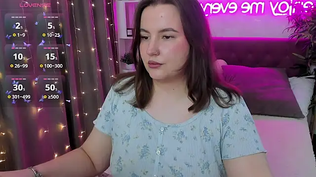 FeralPeach online show from March 20, 2026, 7:35 am