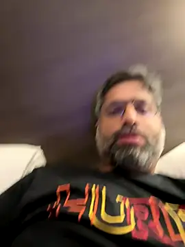 blueleopard05 online show from December 21, 2025, 7:04 am