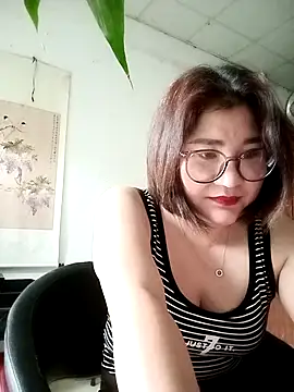 Snapshot of Rose_DiDi chatting on April 27, 2026, 6:55 am Rose DiDi online show from April 27, 2026, 6:55 am