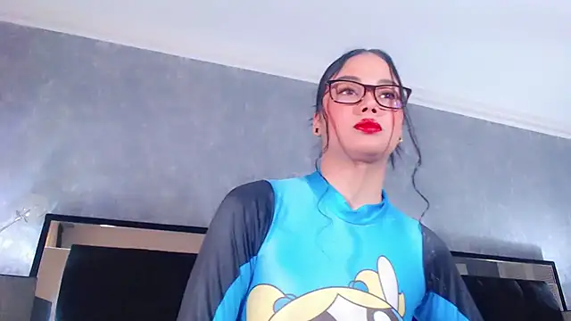 Snapshot of JasmineMoore chatting on March 13, 2025, 4:01 pm JasmineMoore online show from March 13, 2025, 4:01 pm