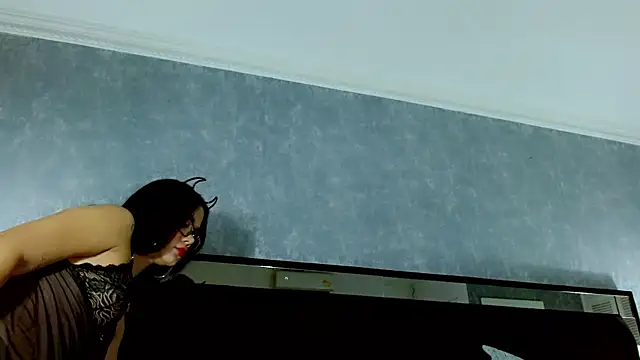 Snapshot of JasmineMoore chatting on November 1, 2025, 8:55 pm JasmineMoore online show from November 1, 2025, 8:55 pm