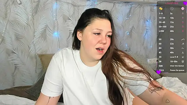 Ruth Oliver online show from December 28, 2024, 8:26 am