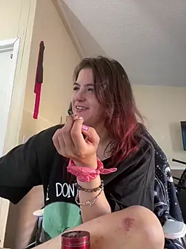 SafeinouterSpace online show from September 23, 2025, 6:11 pm