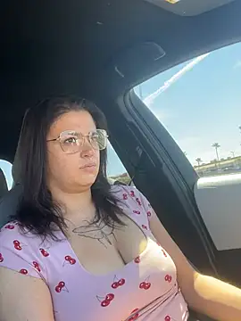 Snapshot of SafeinouterSpace chatting on March 27, 2026, 6:07 pm SafeinouterSpace online show from March 27, 2026, 6:07 pm