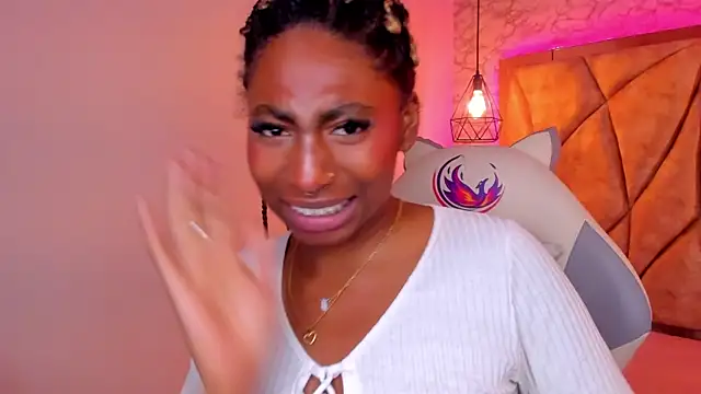 Queen perla  online show from January 9, 2025, 2:40 pm