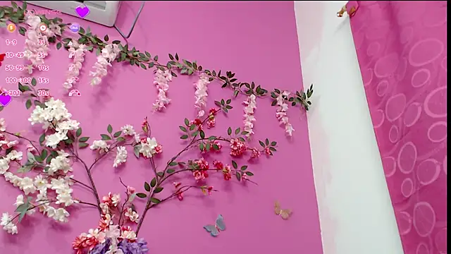 Watagatapitusberry1 online show from March 21, 2025, 1:56 am