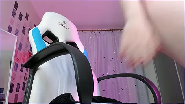 Vanessa Verona online show from February 9, 2026, 5:22 am