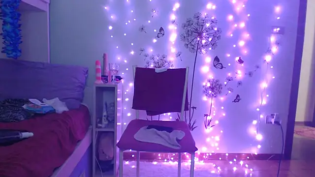 peachgirlmartyna online show from January 8, 2025, 9:55 pm