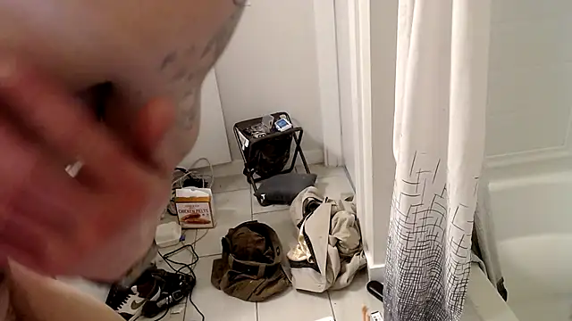 Clearlytothepoint420 online show from January 22, 2025, 3:18 pm