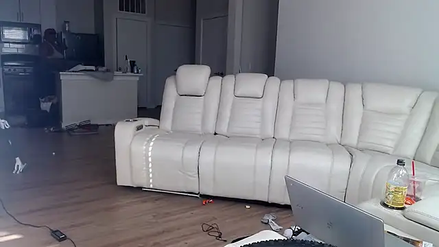 Clearlytothepoint420 online show from January 24, 2025, 9:37 pm