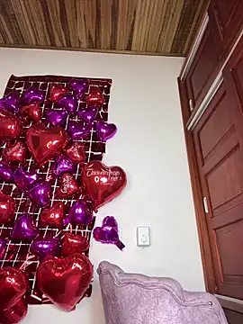 Snapshot of Valentinabaker chatting on March 1, 2025, 11:17 am Valentinabaker online show from March 1, 2025, 11:17 am