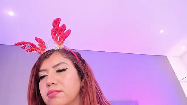 Snapshot of AriaRusso chatting on December 24, 2024, 5:16 am AriaRusso online show from December 24, 2024, 5:16 am