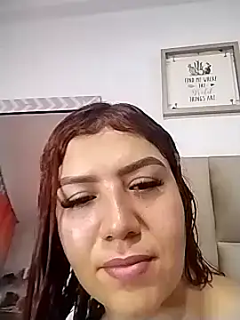 Snapshot of AriaRusso chatting on December 24, 2024, 11:33 pm AriaRusso online show from December 24, 2024, 11:33 pm