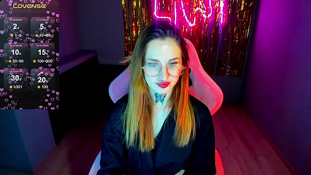 Snapshot of your_tora chatting on December 8, 2024, 4:28 pm your tora online show from December 8, 2024, 4:28 pm