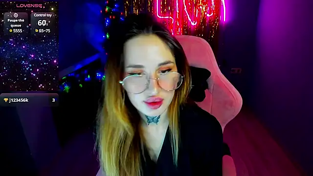 Snapshot of your_tora chatting on January 19, 2025, 11:12 am your tora online show from January 19, 2025, 11:12 am