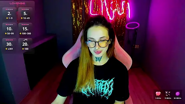 Snapshot of your_tora chatting on February 18, 2025, 3:54 pm your tora online show from February 18, 2025, 3:54 pm