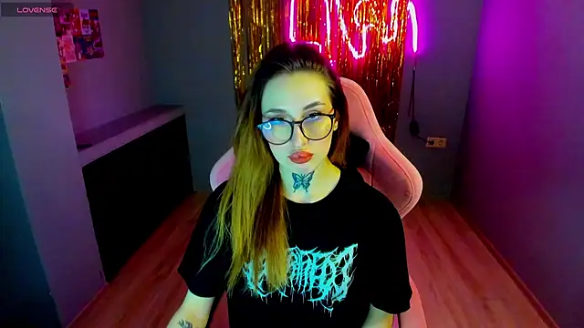 Snapshot of your_tora chatting on February 23, 2025, 6:34 pm your tora online show from February 23, 2025, 6:34 pm