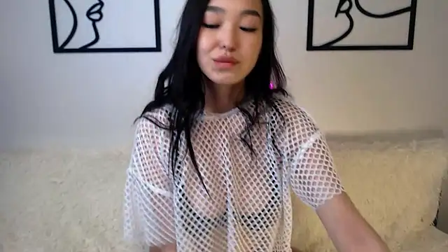 Snapshot of Hitomi_Itoo chatting on January 23, 2025, 1:45 pm Hitomi Itoo online show from January 23, 2025, 1:45 pm