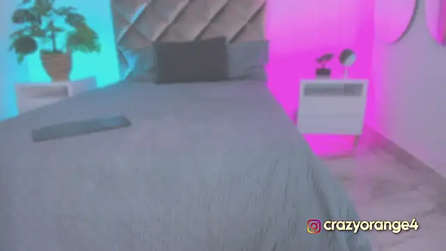 Crazyorange  online show from October 11, 2025, 10:25 am