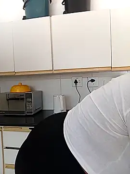 FreakyAngel3X online show from September 12, 2025, 9:42 am