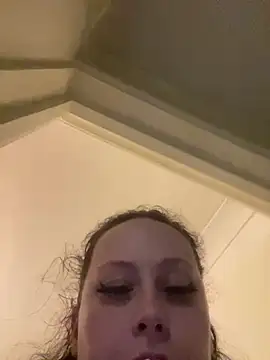 CurvyQueen2023 online show from December 7, 2024, 10:50 pm