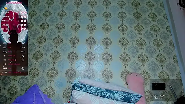 Snapshot of anya_weisz chatting on February 8, 2025, 9:13 am anya weisz online show from February 8, 2025, 9:13 am